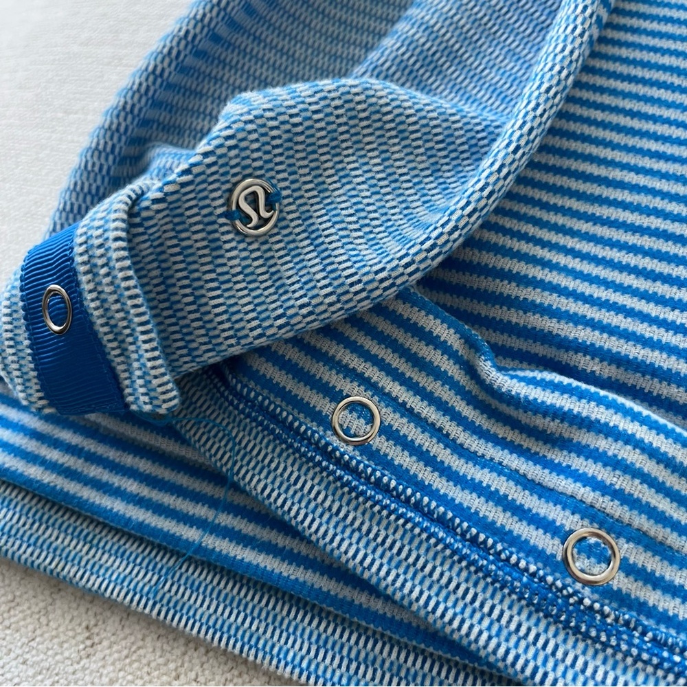Lululemon Vinyasa Stripe Scarf